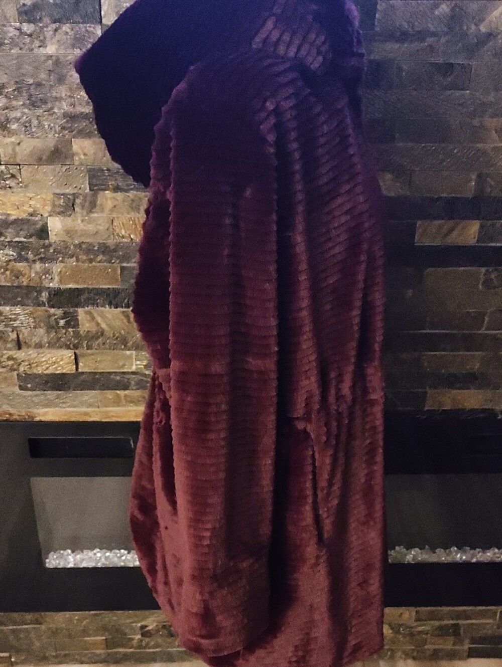 Dennis Basso Women's Plush Soft Faux Fur Deep Burgundy Coat Size XL Petite - Picture 3 of 14